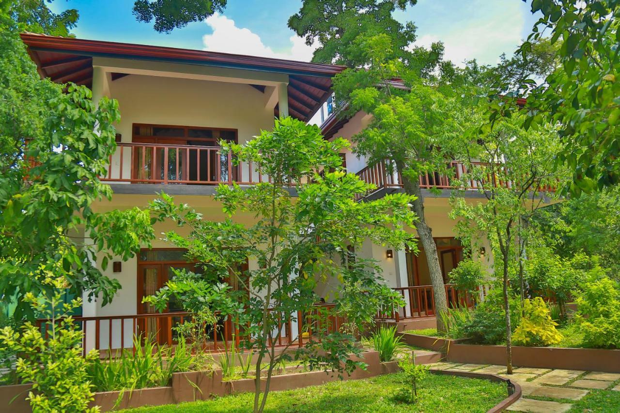 Heaven in Satinwoods Hotel Tangalle Buitenkant foto