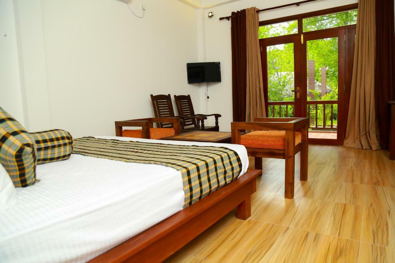 Heaven in Satinwoods Hotel Tangalle Buitenkant foto