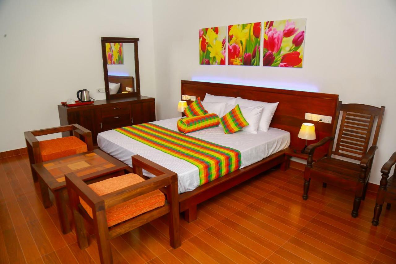 Heaven in Satinwoods Hotel Tangalle Buitenkant foto
