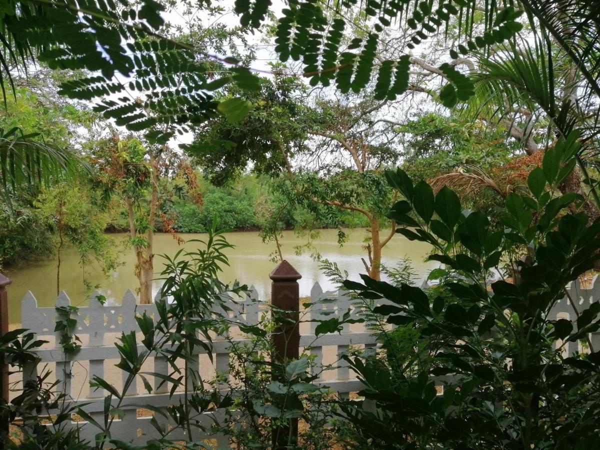 Heaven in Satinwoods Hotel Tangalle Buitenkant foto